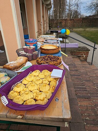 3. Kuchenbasar bei den Adlerküken-1